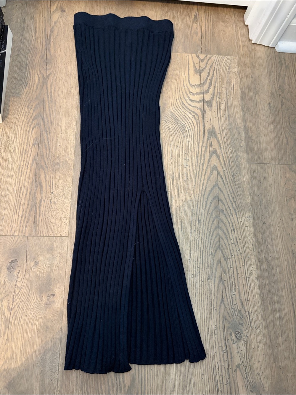 Sincerly Jules Navy Ribbed Knit Maxi Skirt